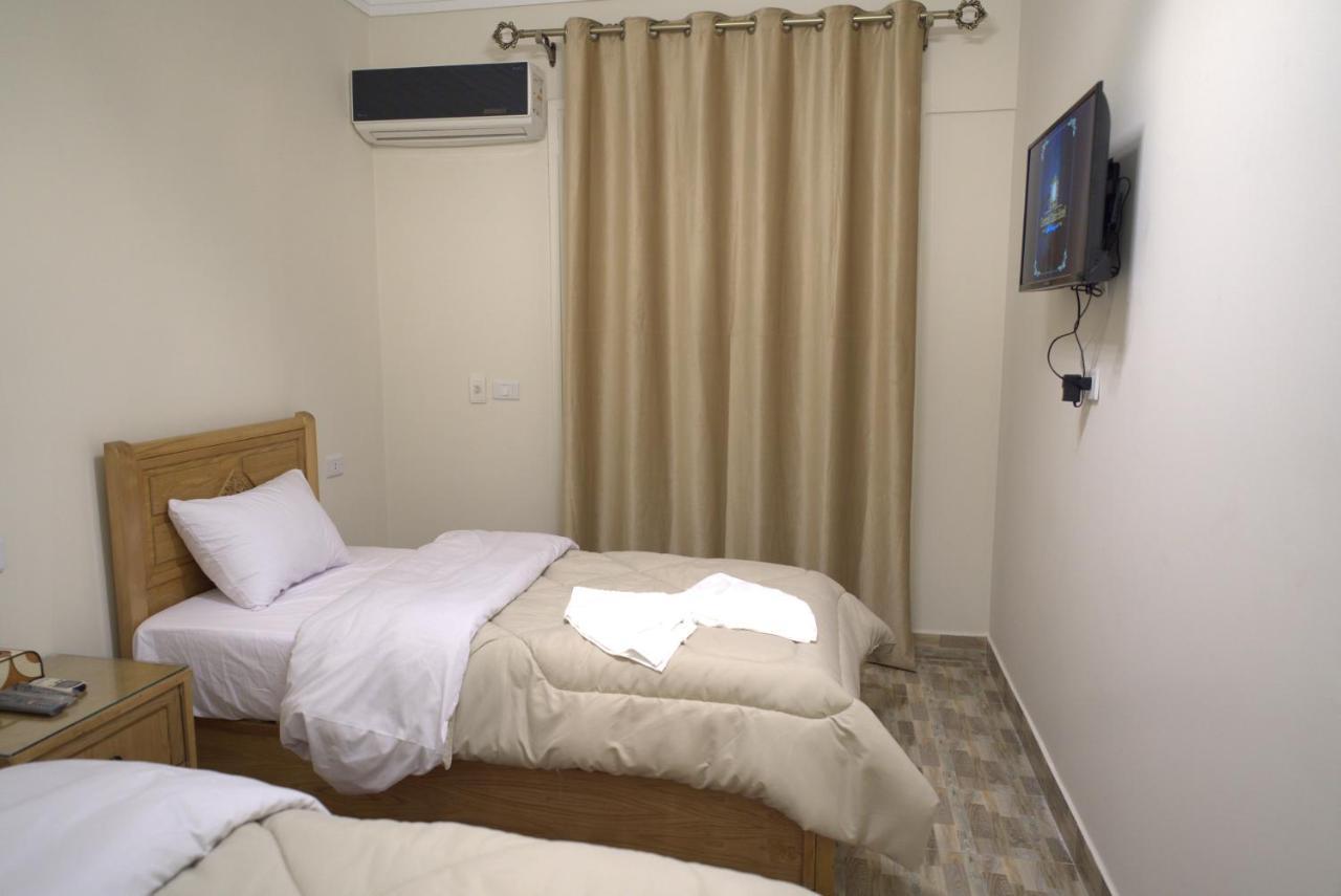 Central Cairo Hotel