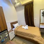 Central Cairo Hotel
